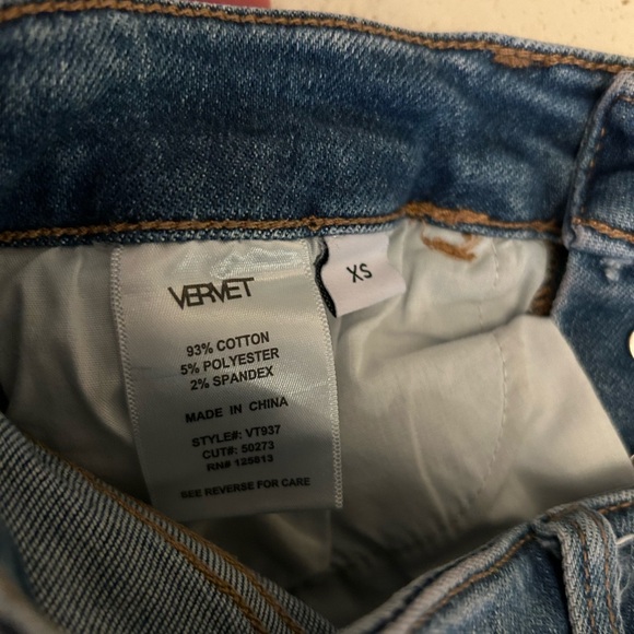VERVET by Flying Monkey Denim Shorts with Butterfly Buckle Size XS Medium Wash - Picture 5 of 8